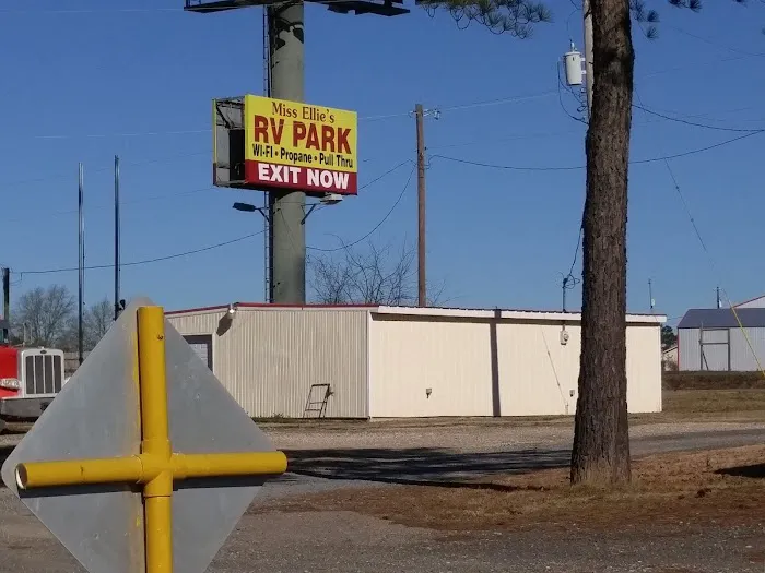 Miss Ellie's RV Park 5