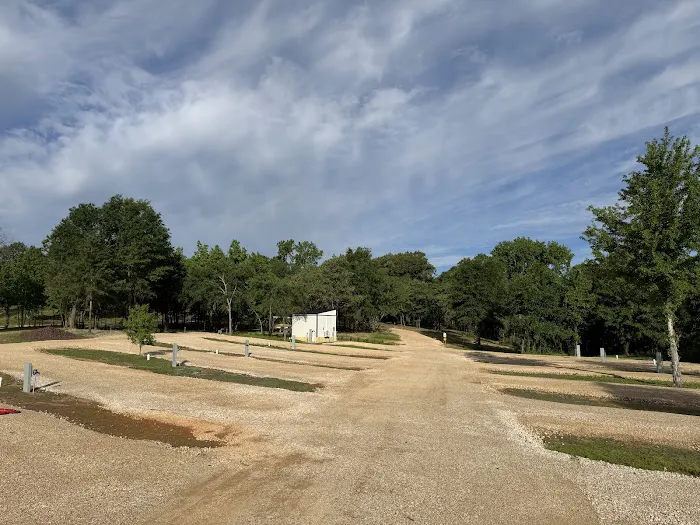 Tyler Camping RV Park 6