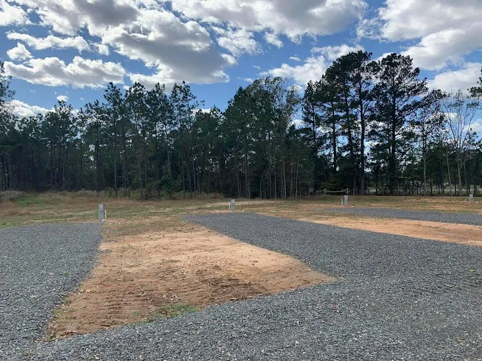 Piney Woods Village RV Park 3