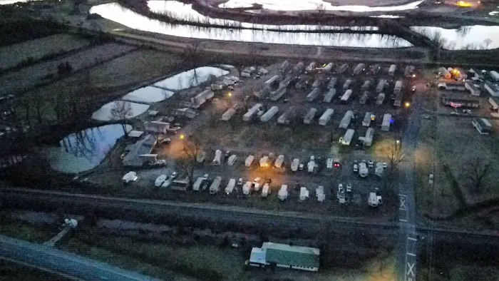 Maplewood Mobile Home & RV Park 5