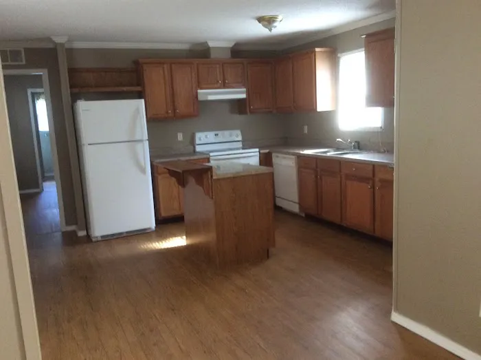 Huntington Mobile Home Park 8