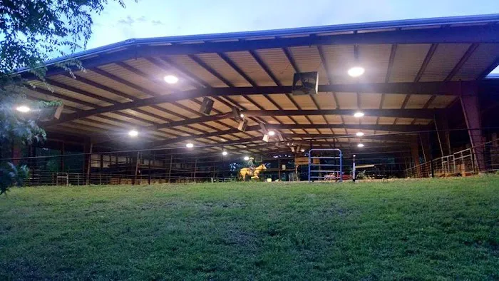 Rock Hill Bed & Bale RV Park & Arena 6