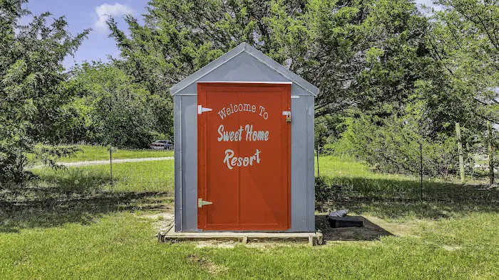 Sweet Home RV/Mobile Home Resort 4