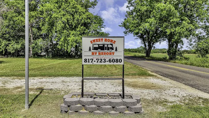 Sweet Home RV/Mobile Home Resort 8