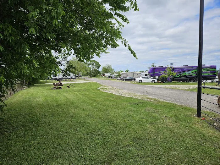 Smith Farms RV Park 10