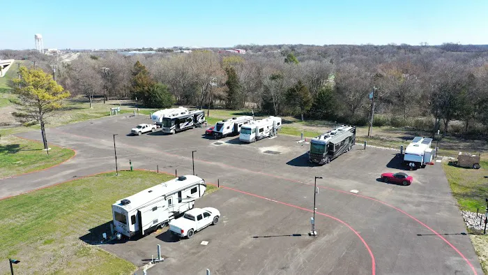 Dallas Melissa RV and Tiny Home Park 1