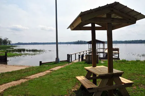 North Shore Landing RV Park, Cabins and Guest House 3