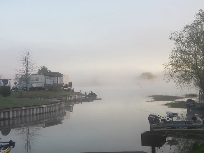 Rolling Fork RV Park 2