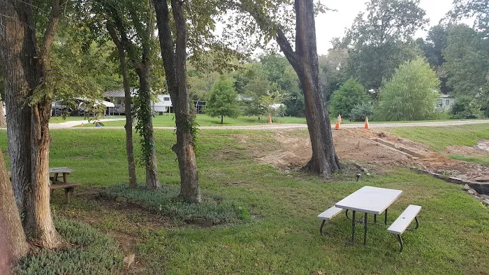 Rolling Fork RV Park 10