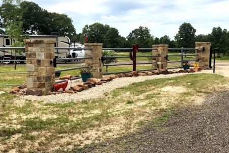 Red Fox Rv Park , Cabins And Storage Units