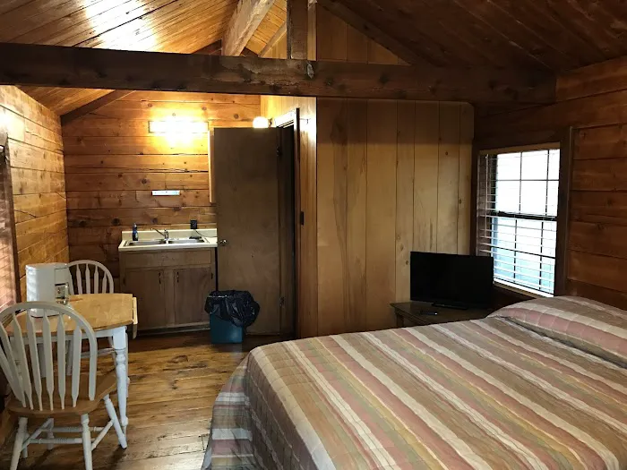 Lakeview Lodge On Lake Fork 3