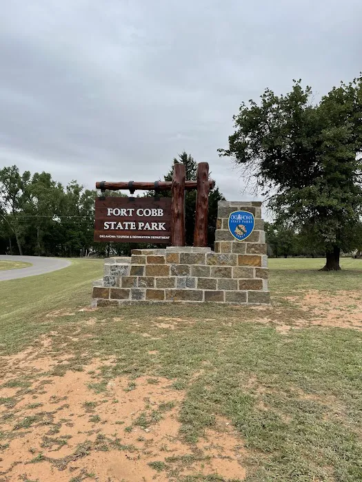 Blackjack Cove Campground at Fort Cobb State Park 3