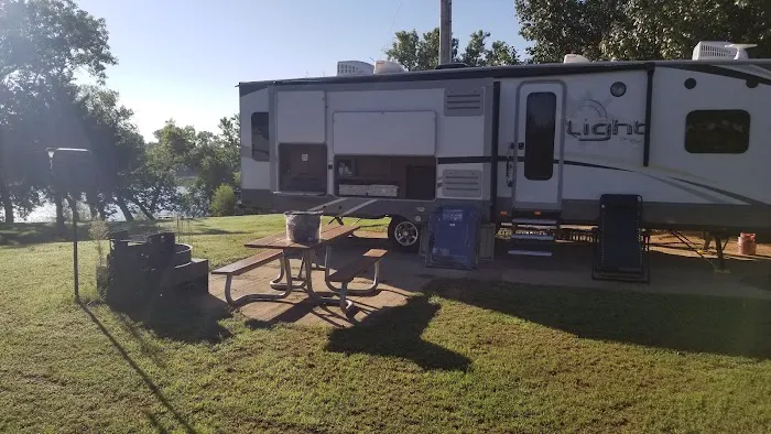 Eagle's Nest Cove Campground at Fort Cobb State Park 9