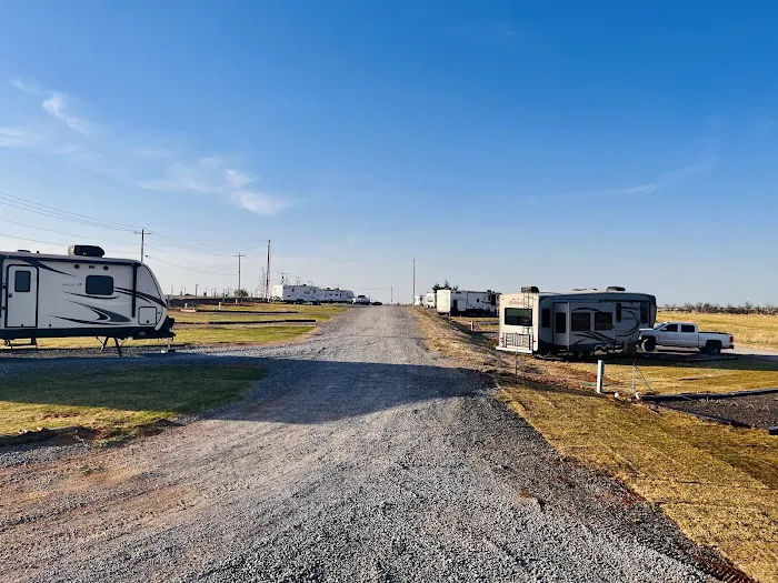 Fort Cobb RV Park and Storage 4