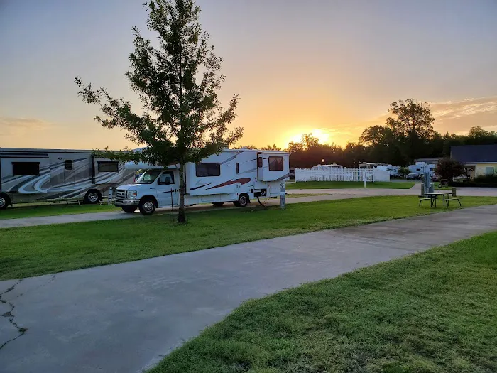 Southern Living RV Park Greenwood LLC 5