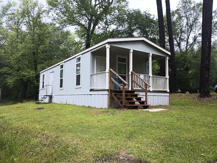 Lake Forest Mobile Home & RV 2