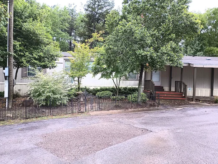 Lake Forest Mobile Home & RV 8