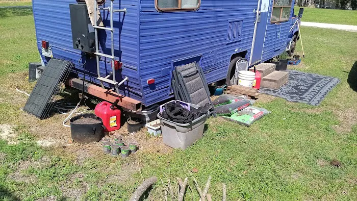 Pop's Place RV Park 6