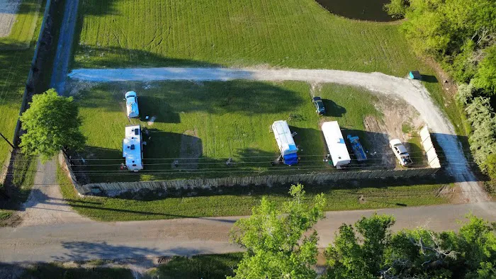 Pop's Place RV Park 7