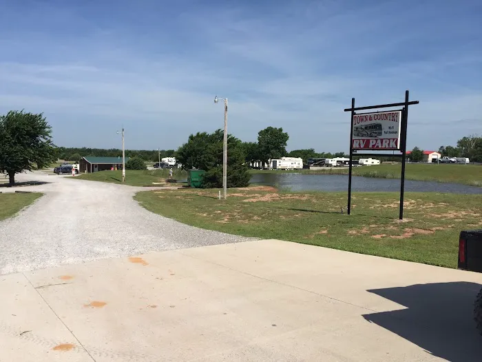 Town and Country RV Park of Marlow 6