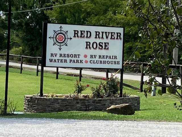 Ardmore Lakes RV Resort 10