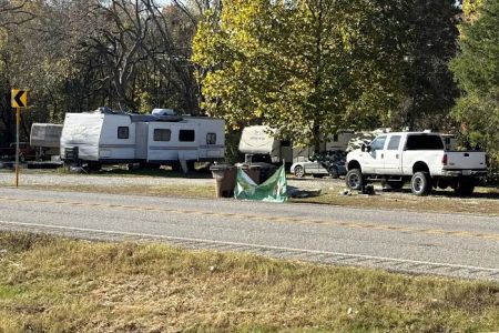 Eco-Stop RV Park Bratonia