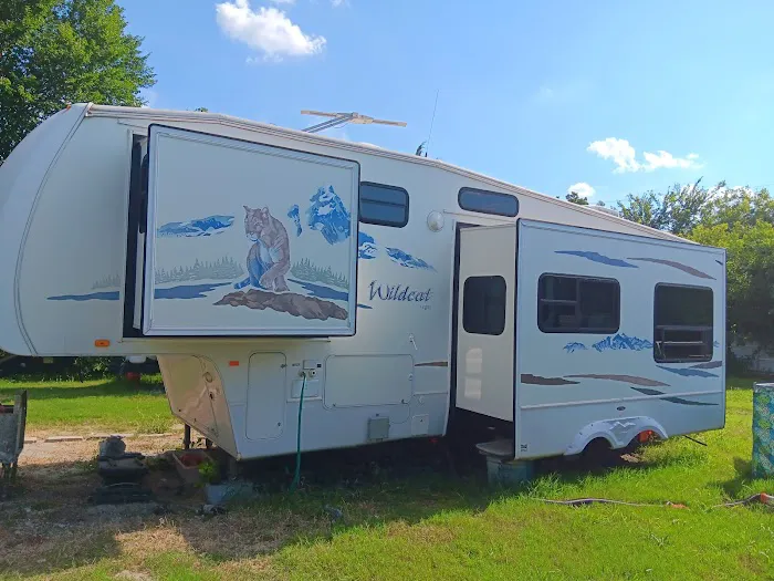Batey's RV Park 2