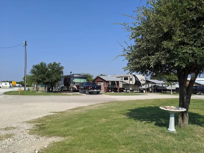 Mustang RV Park 4