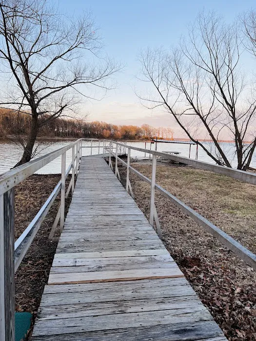 Anchor Inn Marina & Resort 10