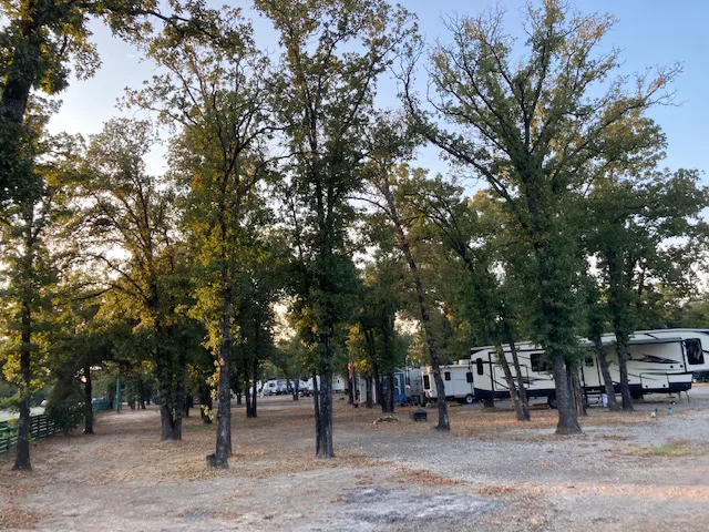 Hideaway RV Park | Quinlan, TX 2