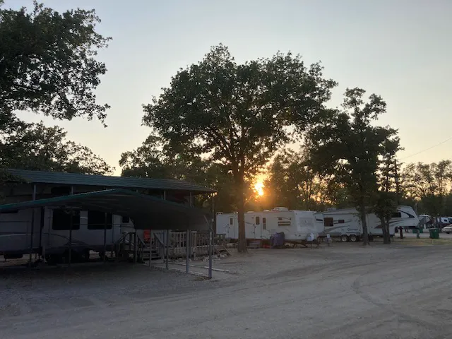 Hideaway RV Park | Quinlan, TX 3