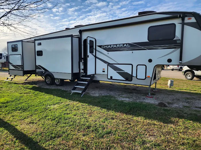 Bedrock RV, Inn and Event Center 4