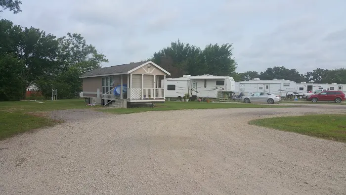Bedrock RV, Inn and Event Center 3