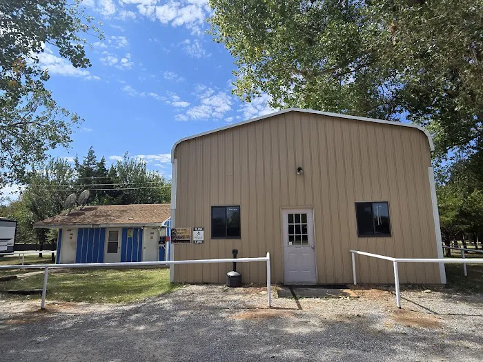 Cottonwood RV Family Park 4