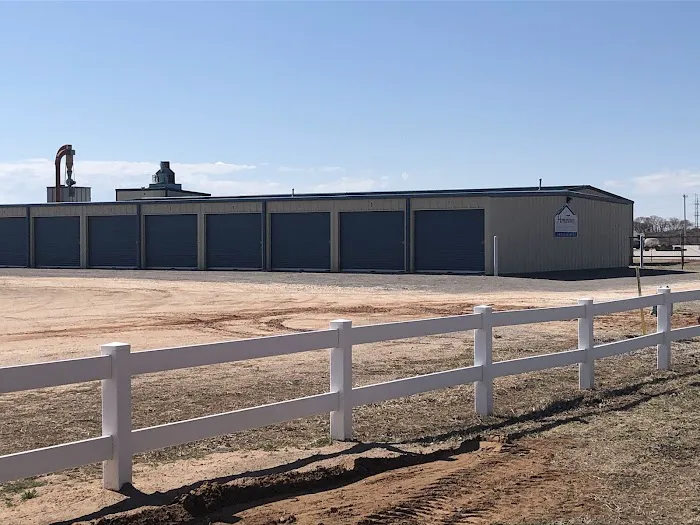 HomeTown RV, Laundromat, and Storage 3
