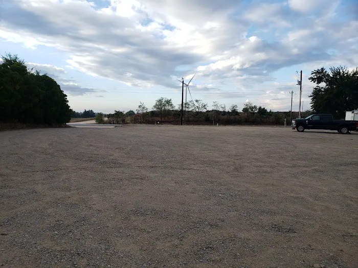 Blue Sky Rv Park & Rentals 3