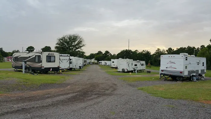 South Tyler RV Park 9