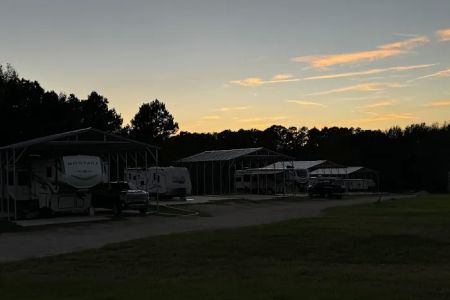 Hilltop RV Park at Lake Tyler, LLC