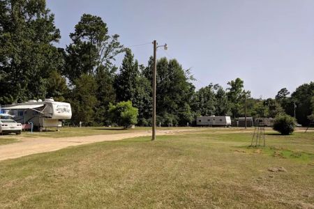 Bobcat Hollar RV Park