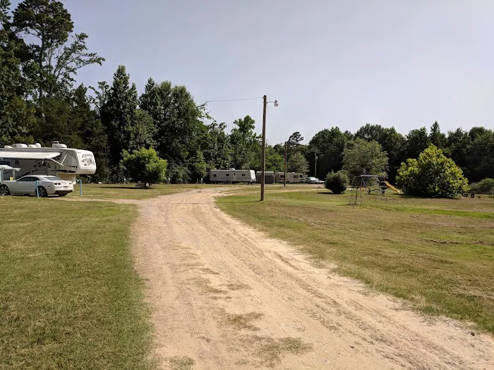 Bobcat Hollar RV Park 3