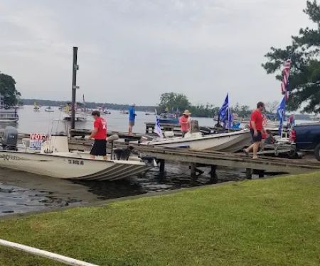 Lake Murvaul Marina & Resort