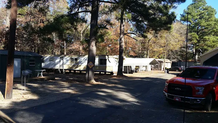 Dixie Inn RV and mobile home park 2