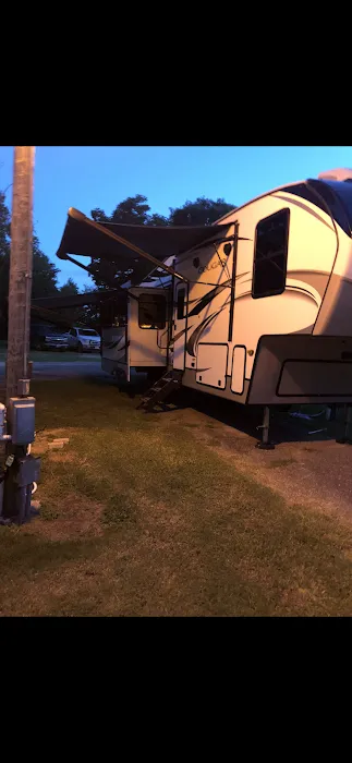 Cross RV Park 9