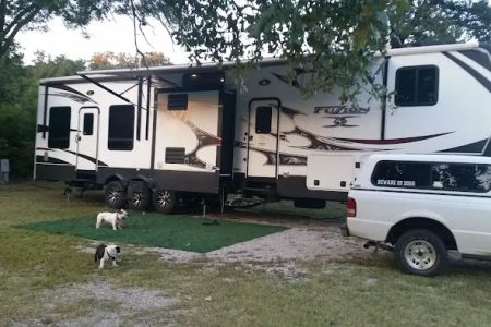Shangri-La RV Resort
