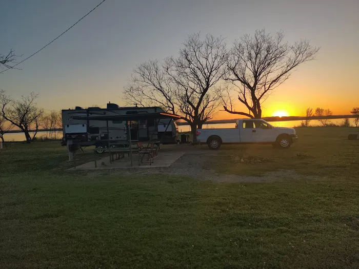 Collier's Landing 7
