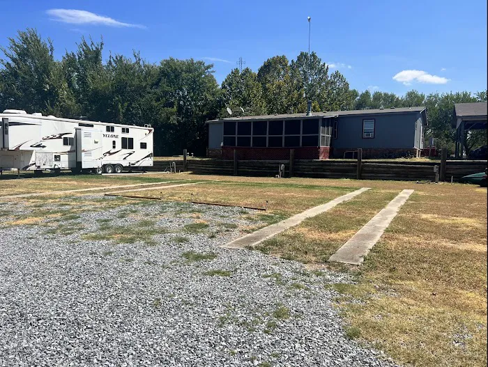 Texas Living Lakeview RV Park 2