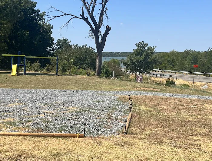Texas Living Lakeview RV Park 4