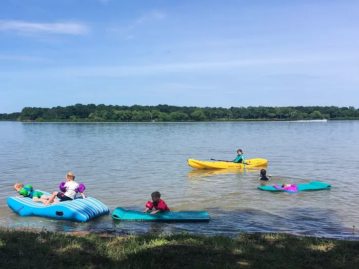 Waterfront Hideaway Ranch RV Park 10