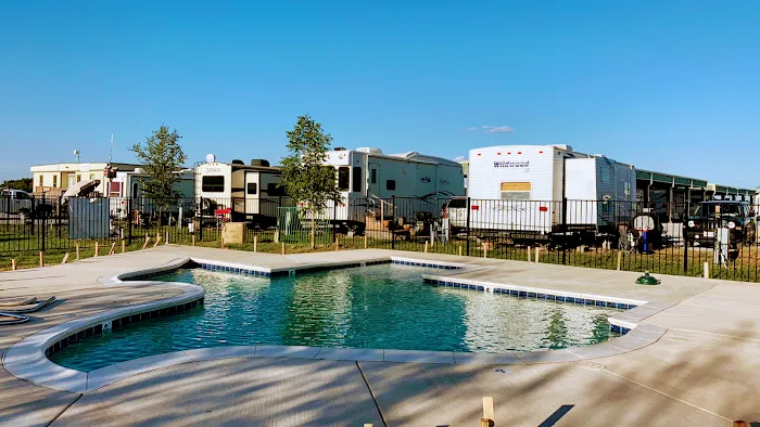 Texas Lakes Ranch RV Park & Storage 6