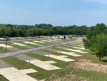 North East Texas Luxury RV and Cottages 3